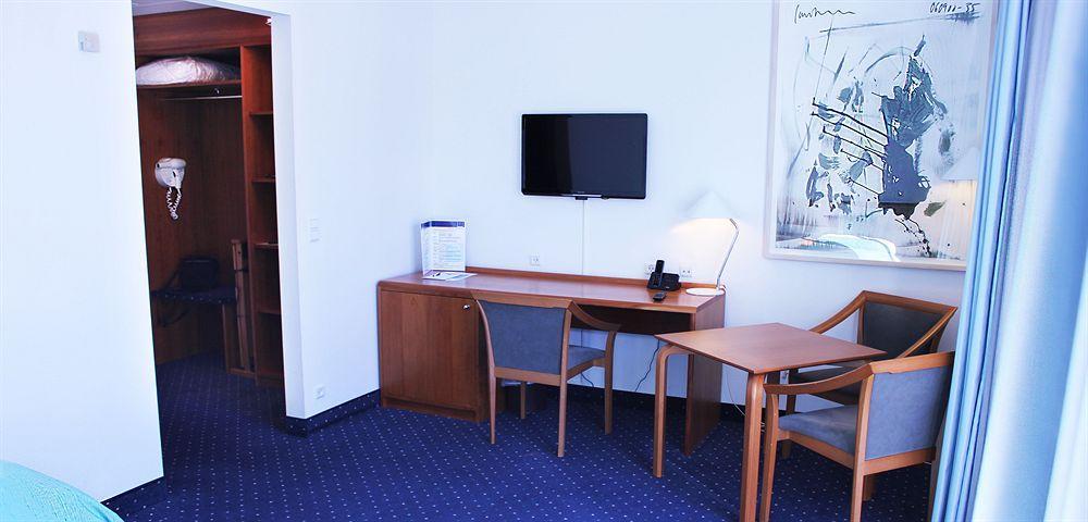 Hotel Fc Nordsjaelland Фарум Екстер'єр фото