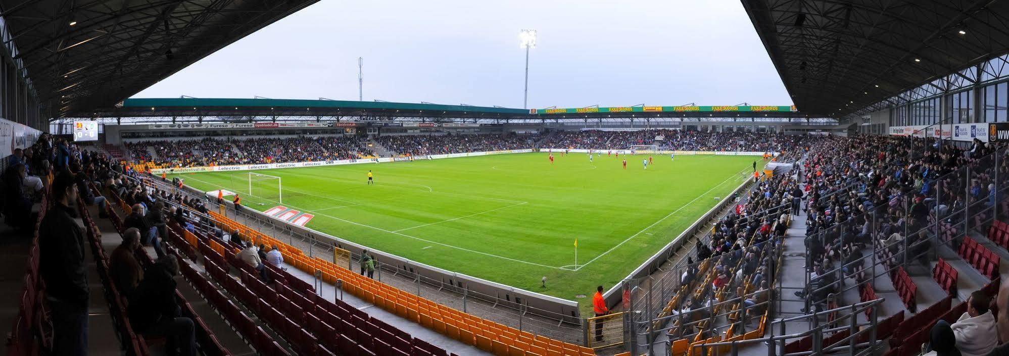 Hotel Fc Nordsjaelland Фарум Екстер'єр фото